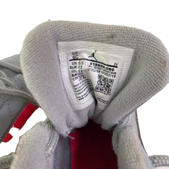 Nike Air Jordan 12 XII Retro Sneaker Pink Grey Toddler Baby Kid 6C 819666 060 - Picture 8 of 9